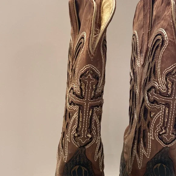 Women's Ferrini Western Hand Tooled Brown Leather Cross Wing Cowboy Boots Sz 7.5 - Picture 3 of 15